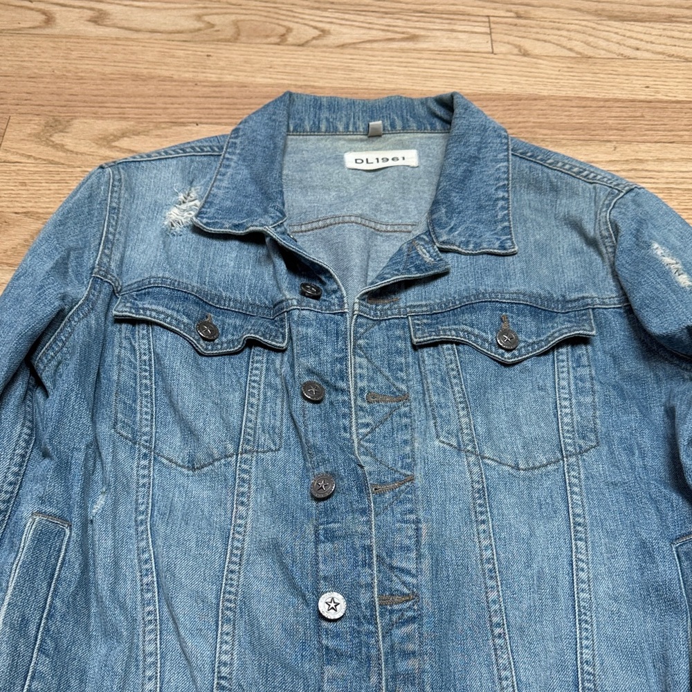 DL1961 Classic Blue Jean Jacket - Picture 4 of 5